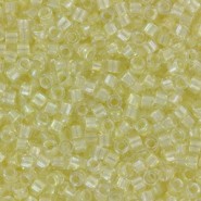 Miyuki delica kralen 11/0 - Pearl lined transparent pale yellow ab DB-1676